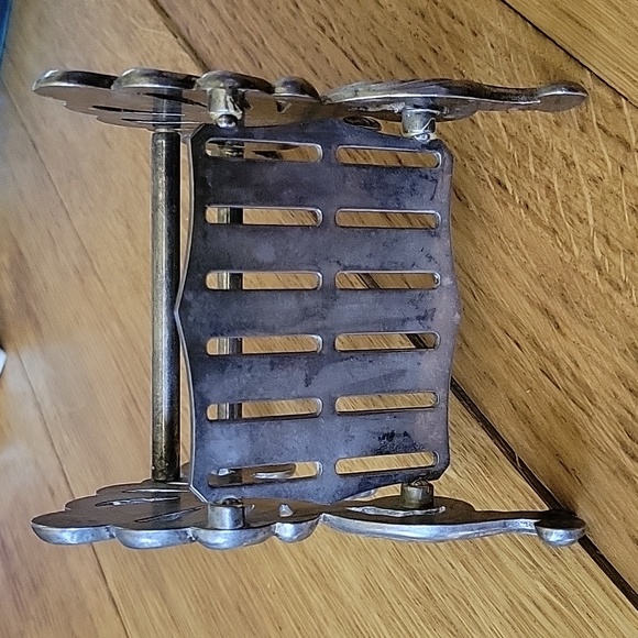 Vintage LEONARD SILVERPLATE Utensil/Knife Holder - Picture 3 of 5